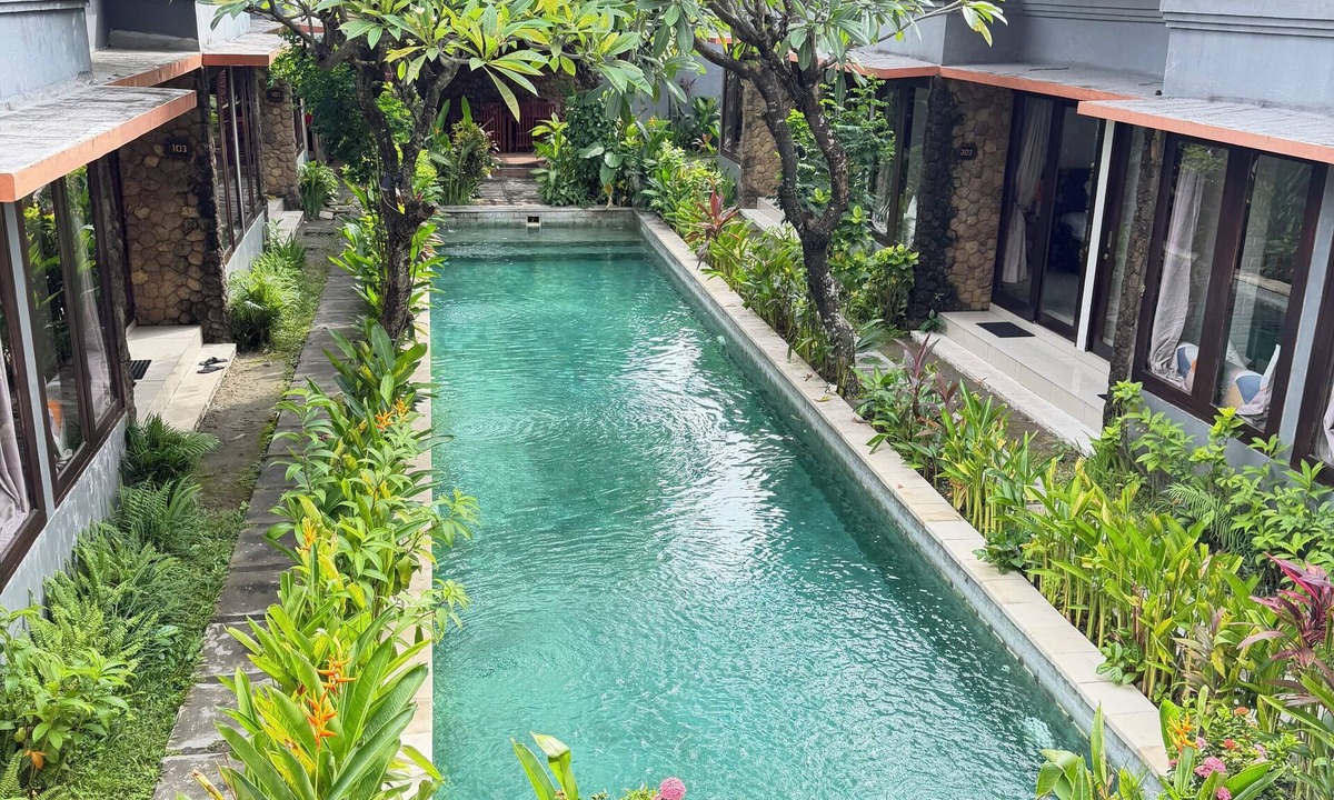 Seminyak Villa | 12 Bedroom Villa For Group