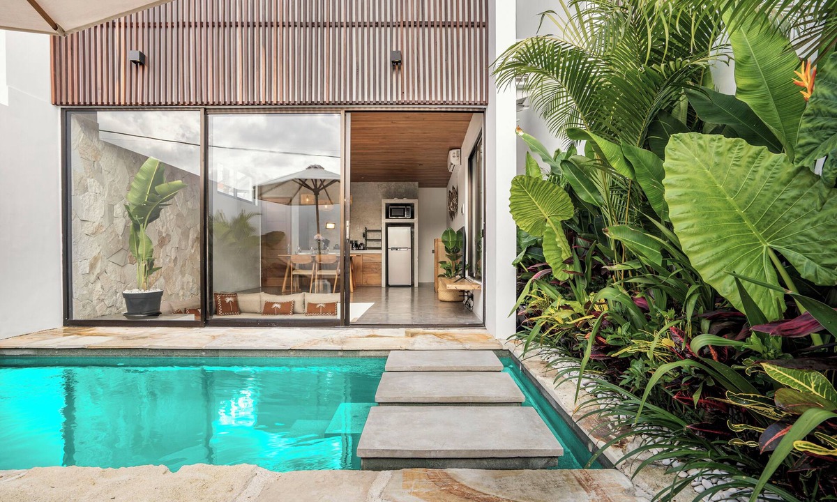 Padonan Villa | 1BR Private Pool Villa with Smart TV & Rice Field Vibes