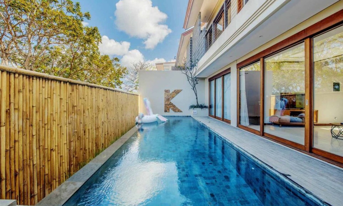 Sawangan Villa | 2 Bedroom Secluded Villa with Ocean View in Nusa Dua, Car Included
