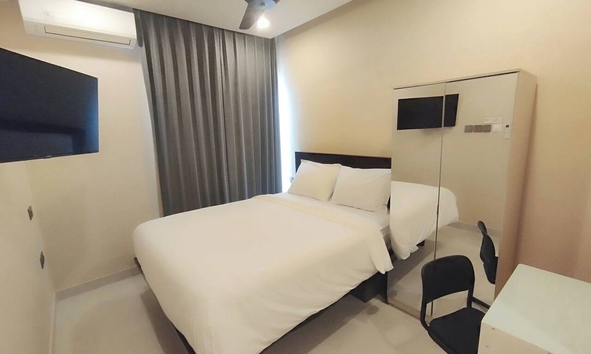 Padangsambian Klod House | 202`Last Minutes Deal. Room #202. 1st Cleanest & Affordable Guest House in Bali