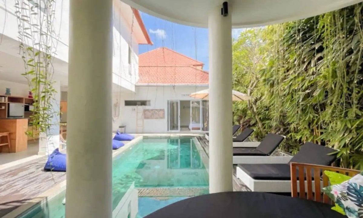 Dyanapura Villa | 3BR Del Mar Tropical Villa 4 in Seminyak Beach