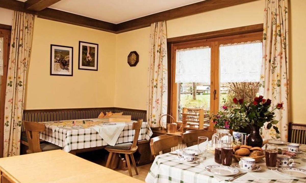 Schonbach Apartment | 4-Bedroom Marmot Apartment - National Park, Apartments