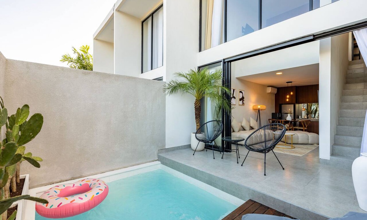 Berawa Villa | 4 mins to beach/Finns/Atlas - New LUXE Pool Loft