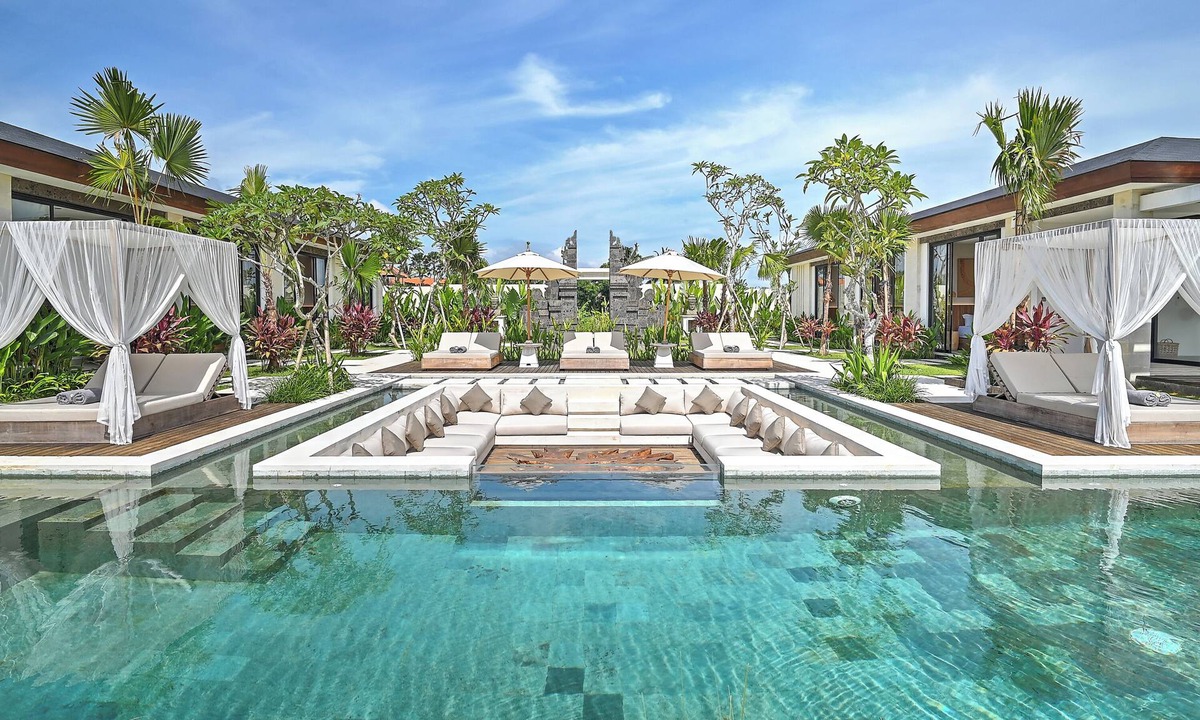 Singakerta Villa | 6BR Villa Manoe Pais a Sanctuary in Lush Ubud's RiceFields