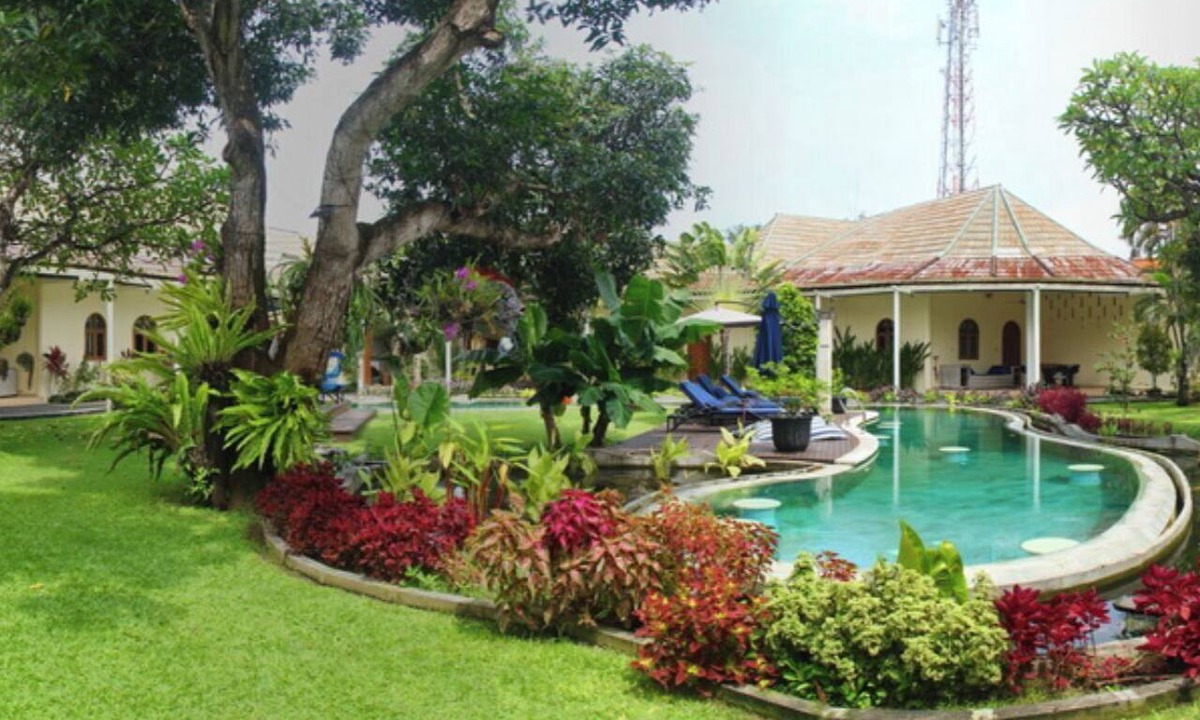 Sanur House | A Rare Private Tropical Oasis with 40m Pool in the Heart of Sanur