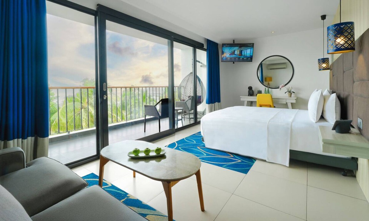 Karang Bolong Hotel | Aston Anyer Beach Hotel