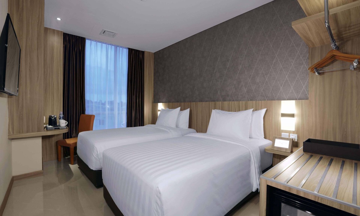 Lubuk Baja Hotel | Aston Nagoya City Hotel