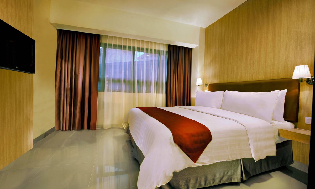 Tangerang Hotel | Atria Residences Gading Serpong