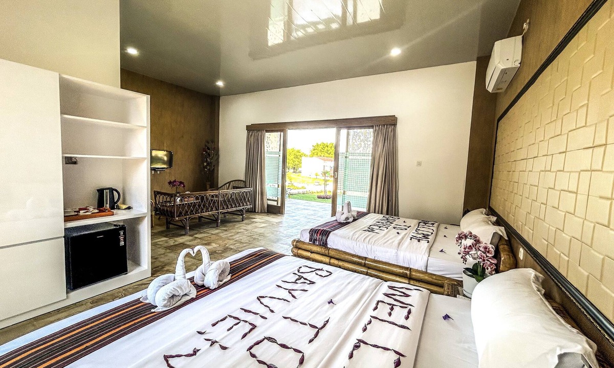 Labuhan Pandan Resort | Bayview Beach Resort East Lombok