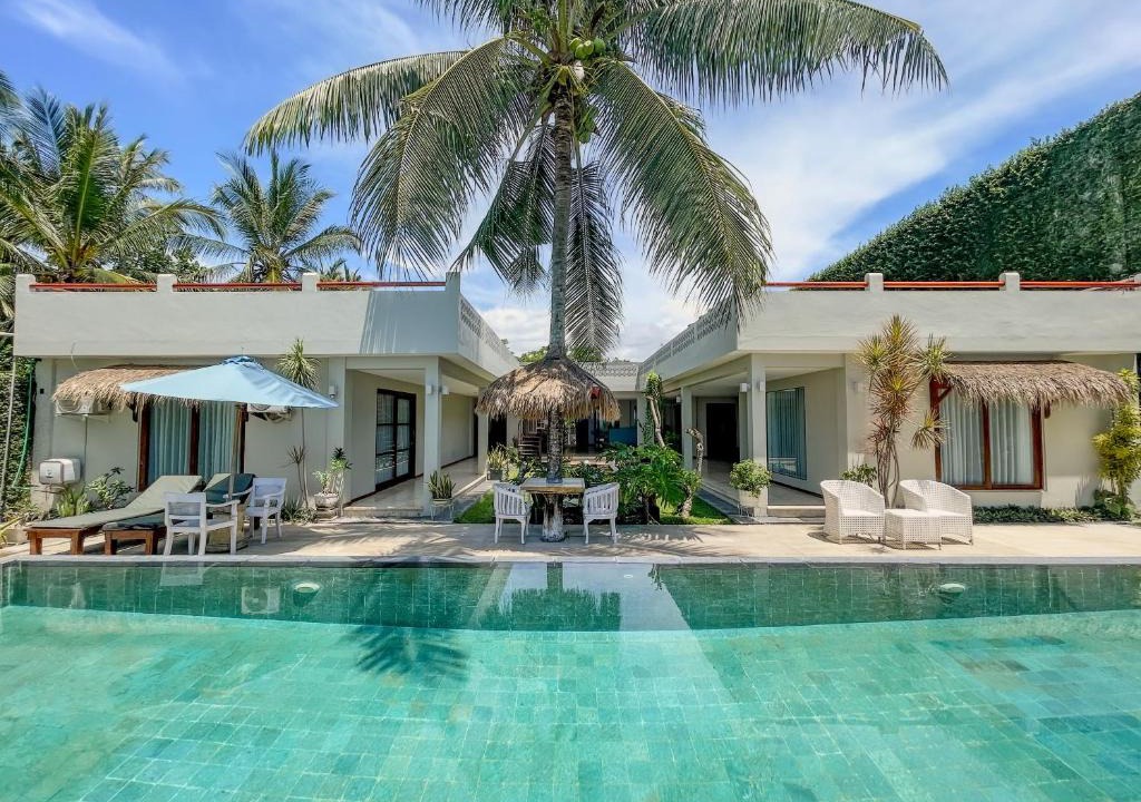 Senggigi Villa | Blue Salt Villa