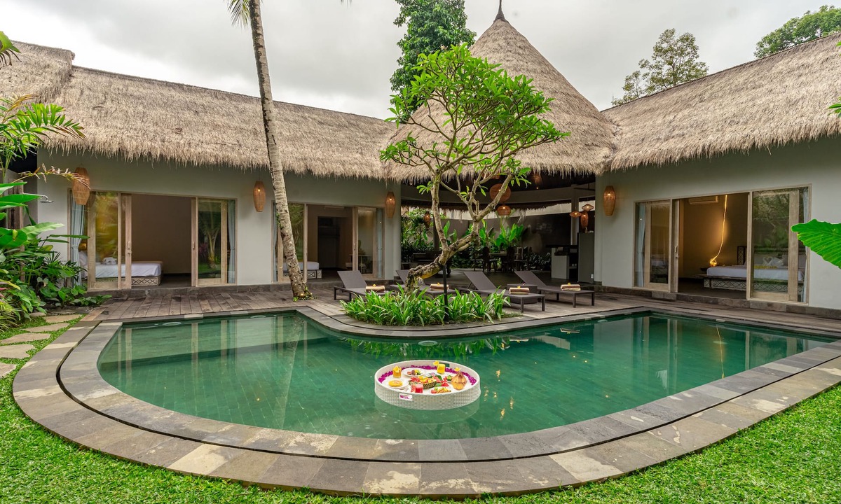 Melayang Villa | Brand new Luxury 3BR villa Ethnic Ubud #1