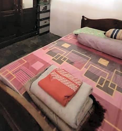 Srimulyo Hostel | Bukit Tompak Cottage