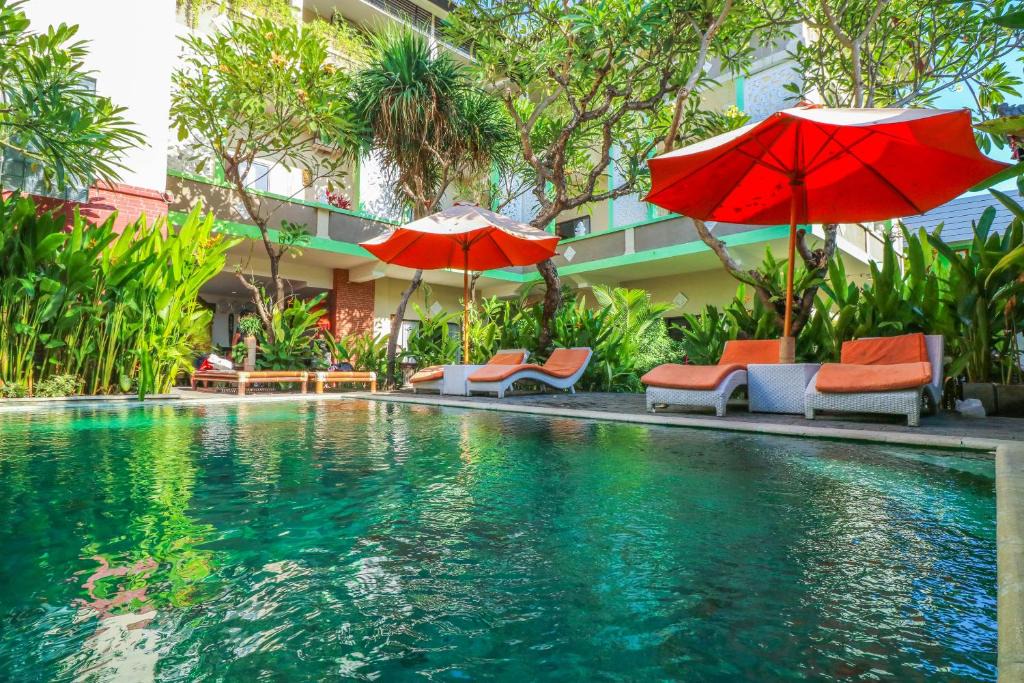 Raya Kuta Hotel | Capital O 1666 Grand Pudjawan Hotel Near Kuta Beach