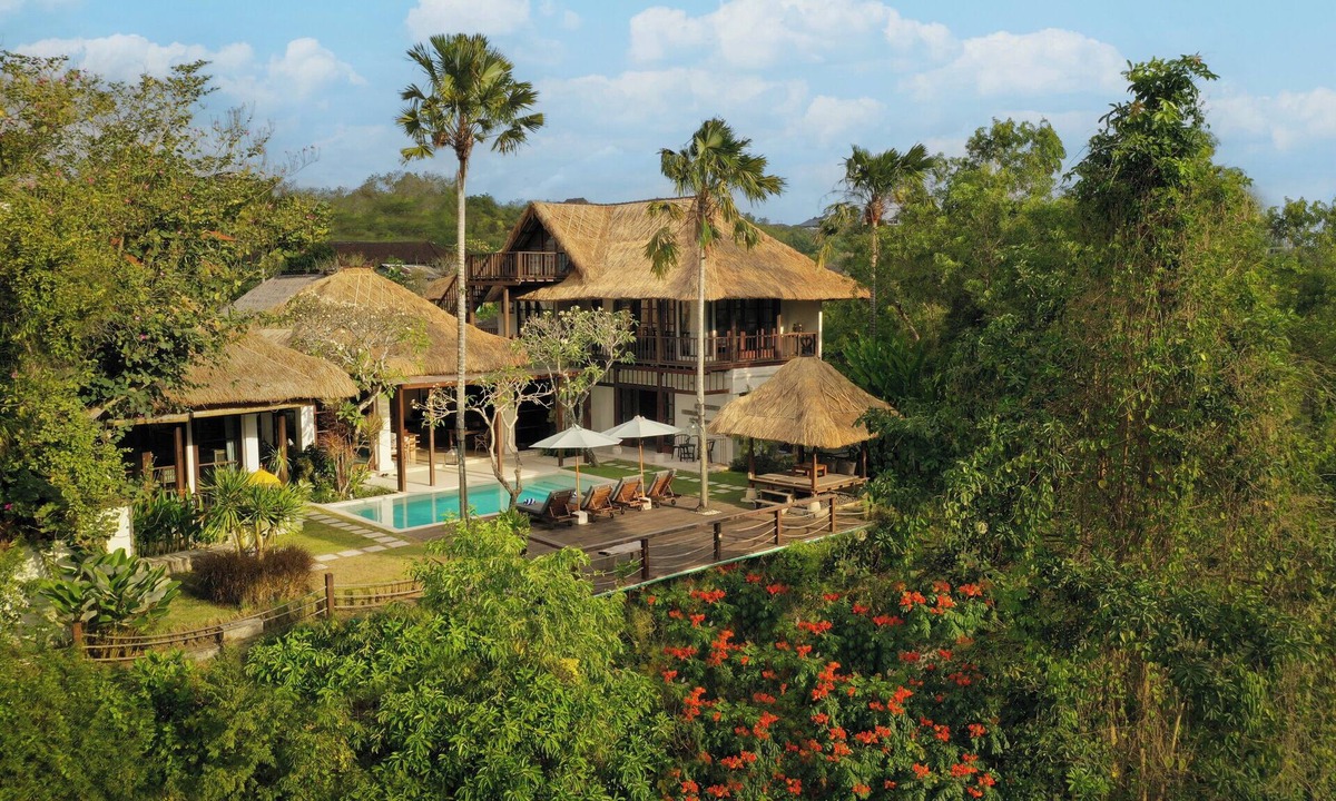 Jimbaran Bay Villa | Cliffside Greenery View 3BR Pool Villa Jimbaran