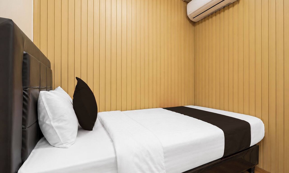 Cipaganti Hotel | Collection O near Cihampelas Walk former