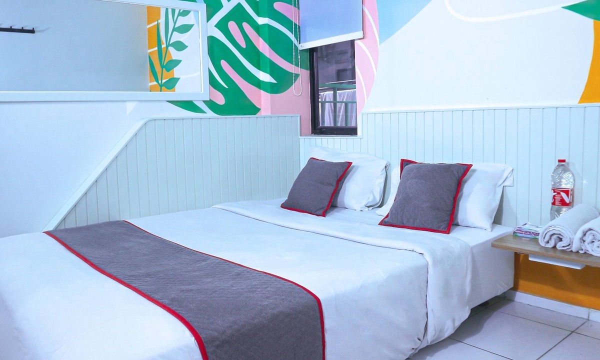 Kalimalang Hotel | Collection O Tunas Plaza Residence
