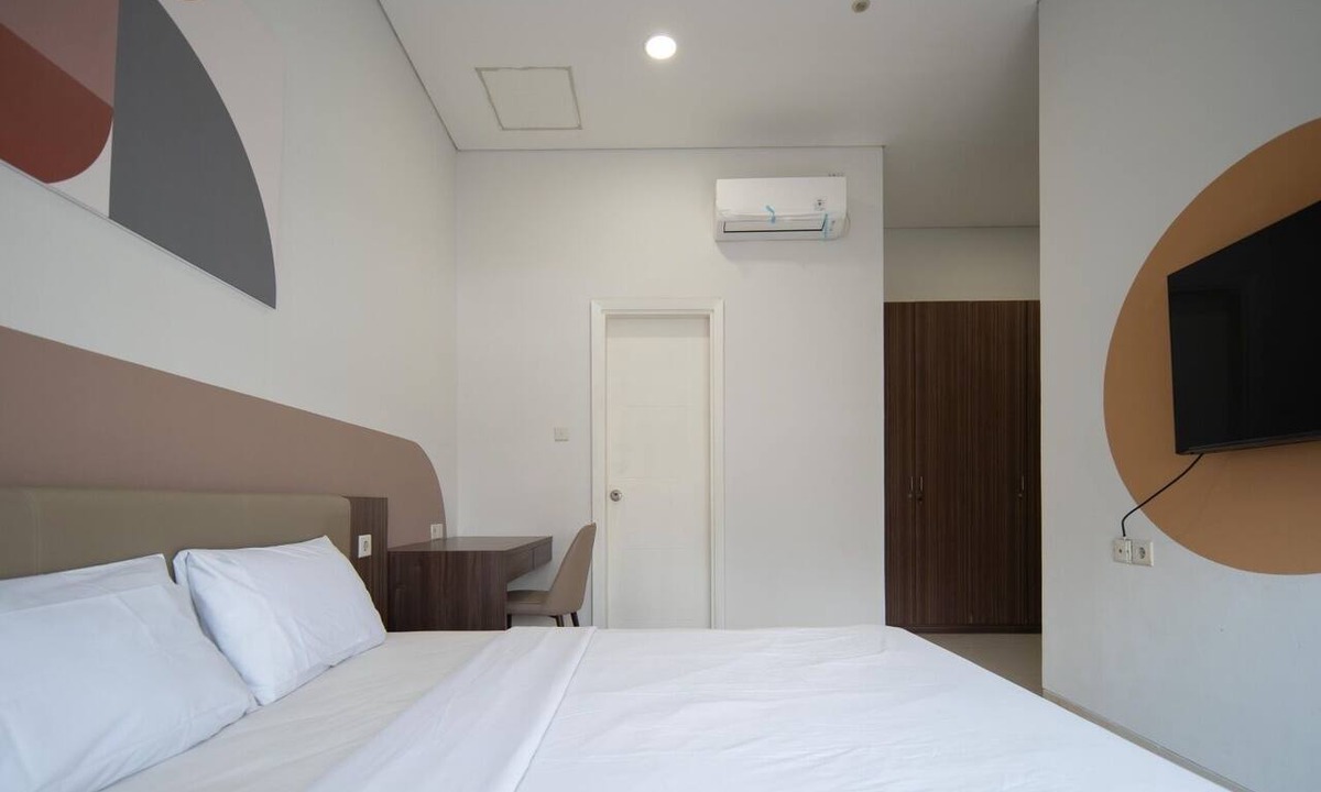 Bendungan Hilir Hotel | Cove Senja