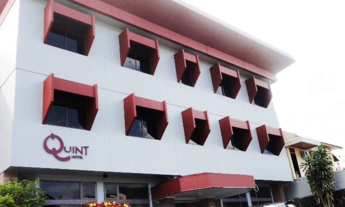 Manado City Centre Hotel | Cozzy Hotel Quint