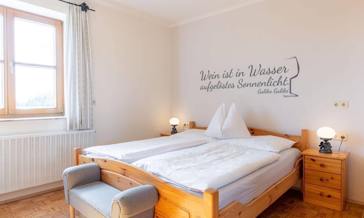 Sankt Johann bei Herberstein Apartment | Double room incl. breakfast - Weingut Wolfgang Lang
