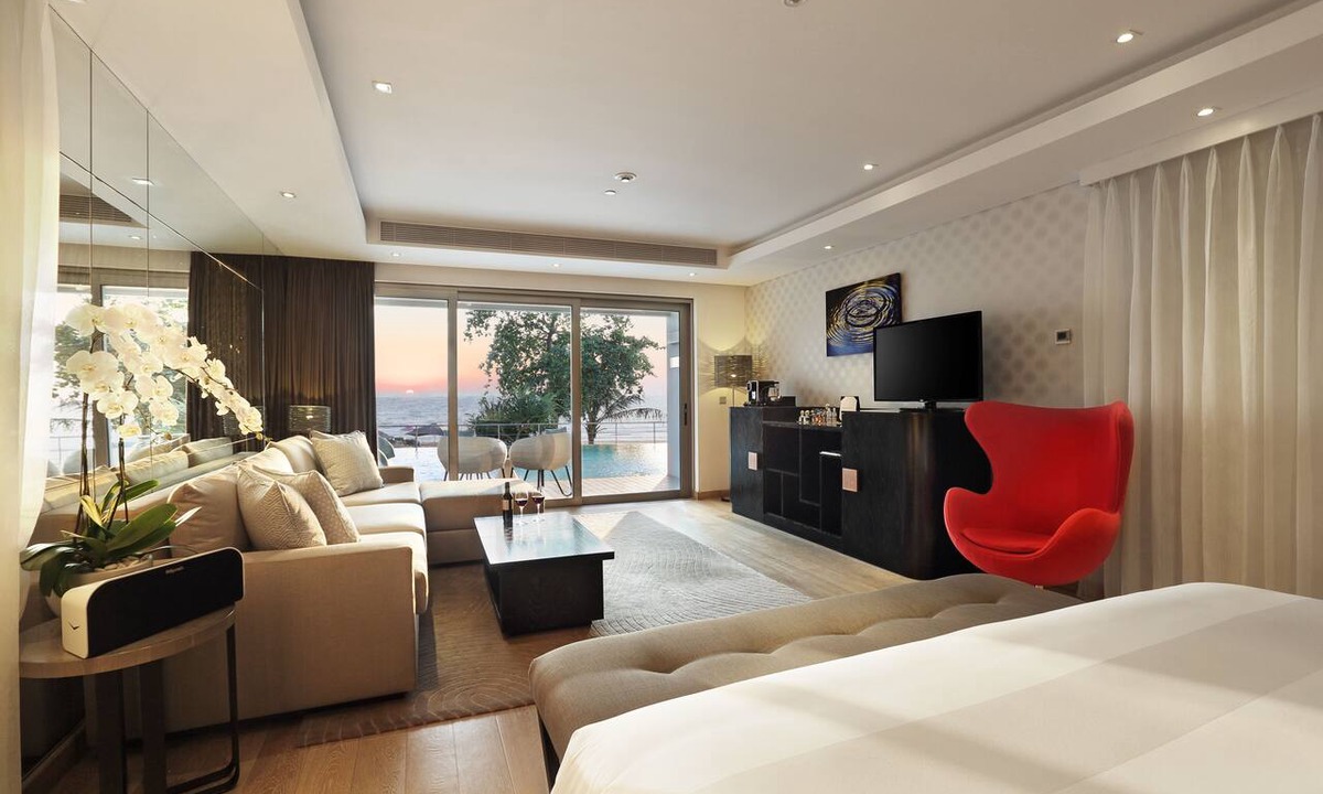 Seminyak Hotel | Double-Six Luxury Hotel