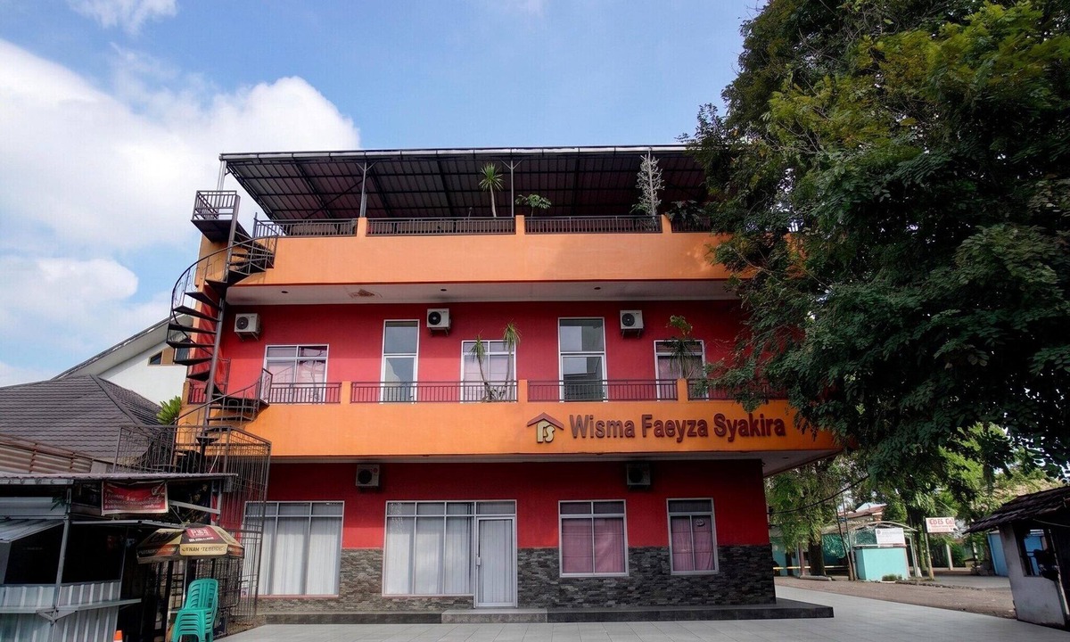 Palembang House | Faeyza Syakira Deluxe Twin