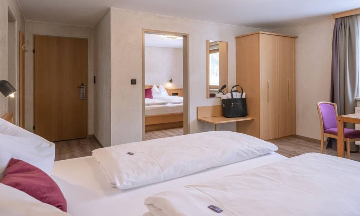Achenkirch House | Family room (1 night) - Boutiquehotel Acherl