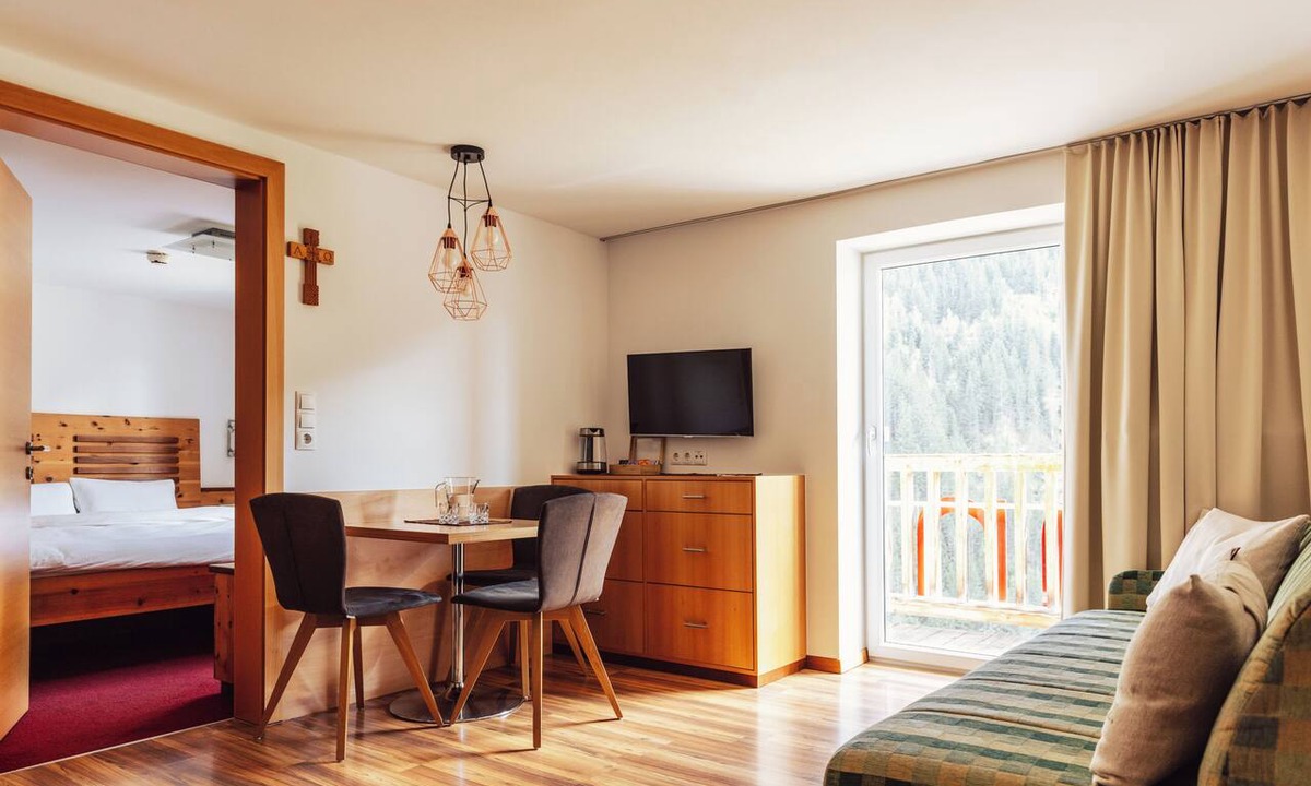 Kappl Apartment | Ferienwohnen Mattle - Apartment for 2 - 3 persons (1 bedroom) with balcony