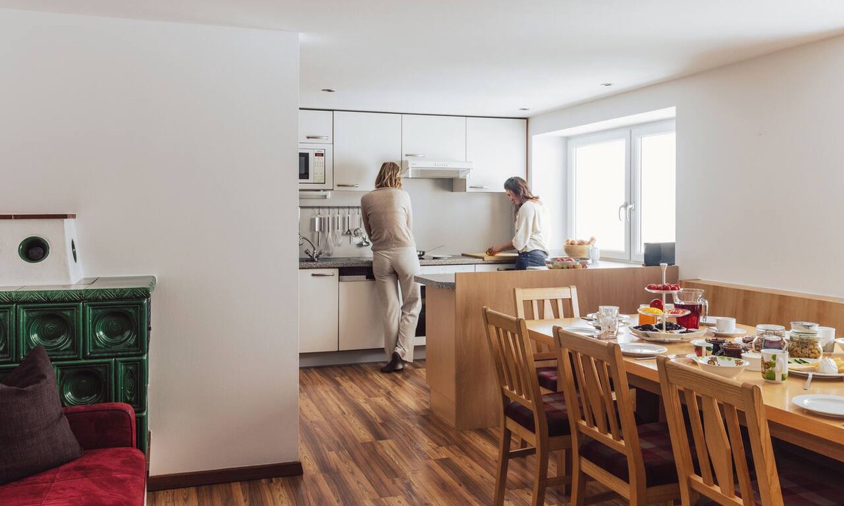 Kappl Apartment | Ferienwohnen Mattle - Apartment for 8 to 10 people (4 bedrooms) with 2 terraces