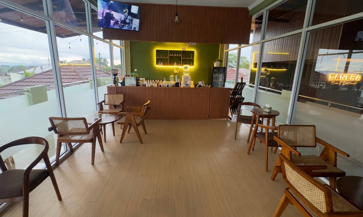 Kalianget Villa | Gorgeous 3-bedroom villa in cool Wonosobo for relaxing stays
