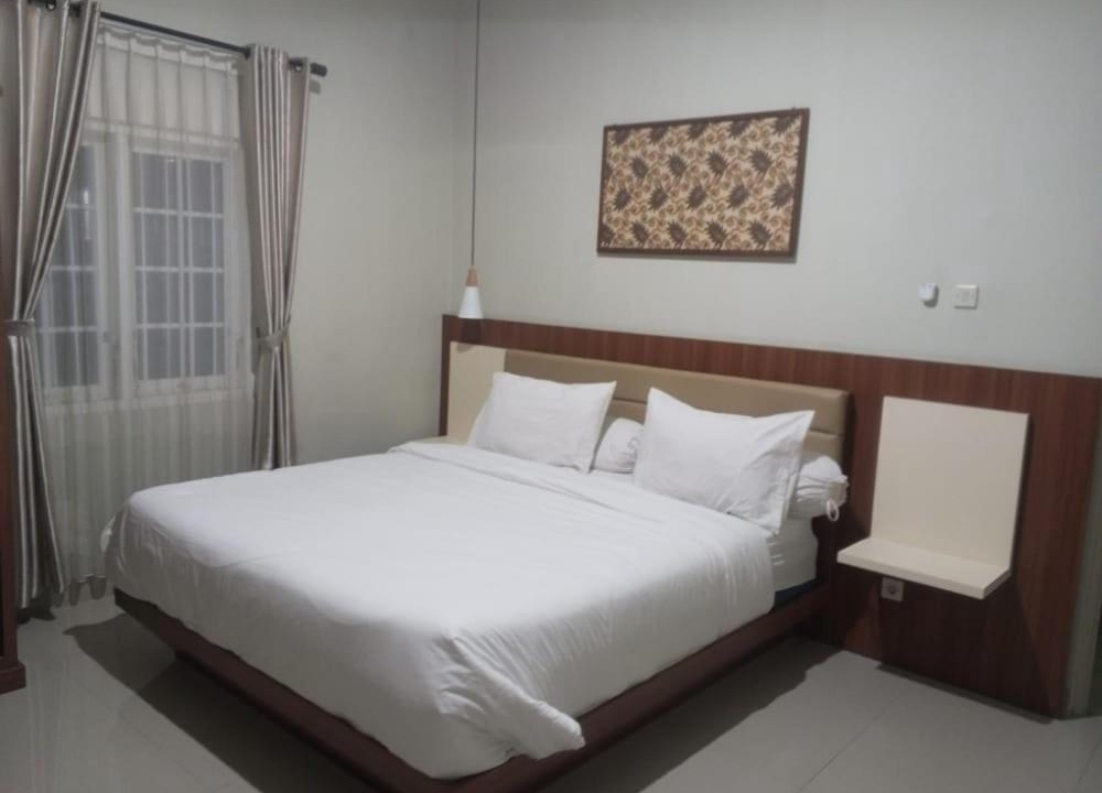 Depok Hostel | Griya Sambilegi