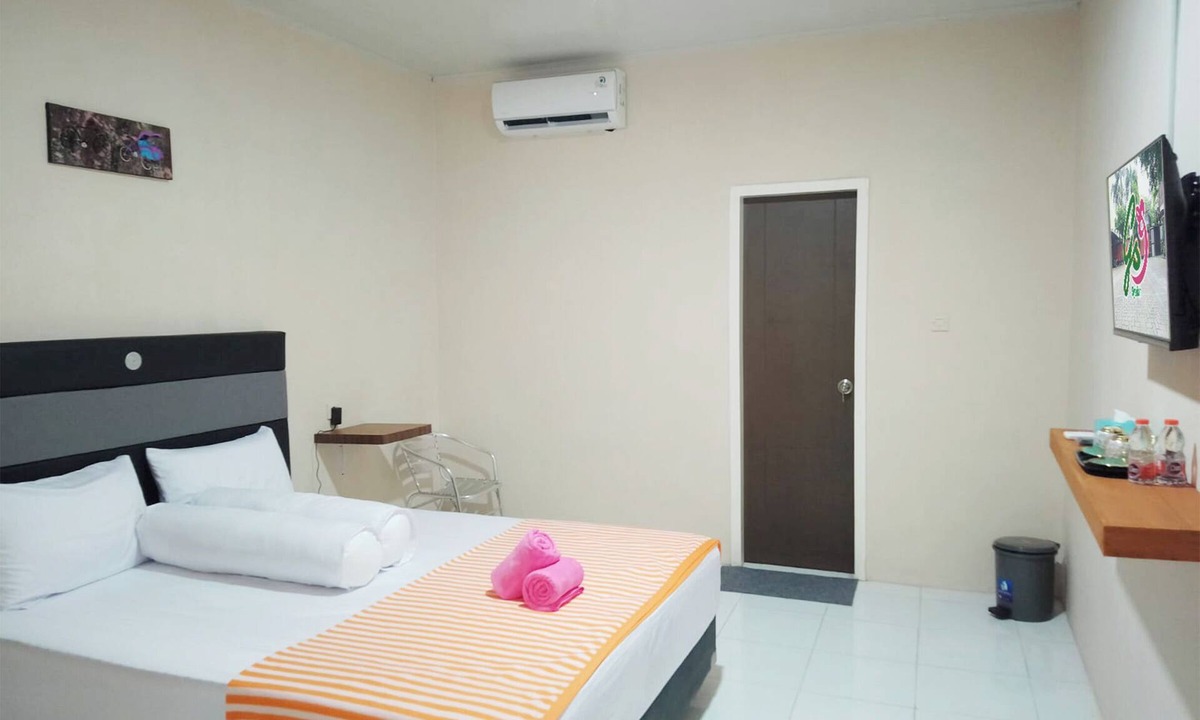 Bekasi House | Guest House GS Syariah Taman Keluarga