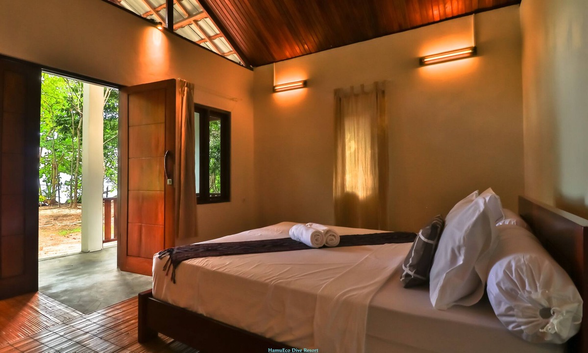 Waisai Hotel | HamuEco Dive Resort Raja Ampat