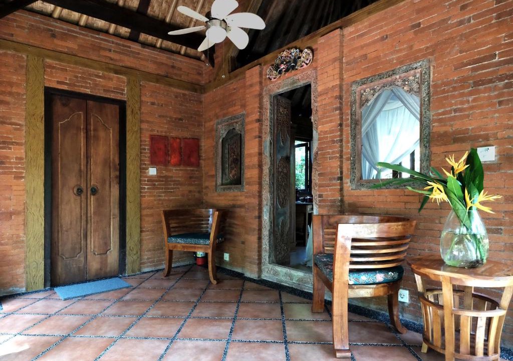 Jasri House | HIDDEN HEAVEN Rumah Barong