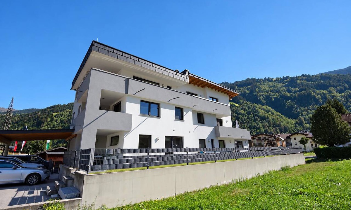 Distelberg Apartment | Holiday Home in Aschau by Zillertal Alps