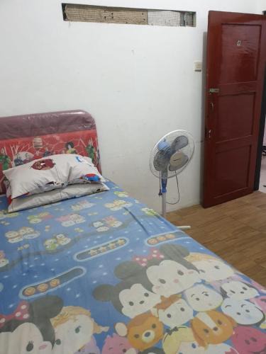 Gubeng House | Homestay Mas Arjuna - Female Only