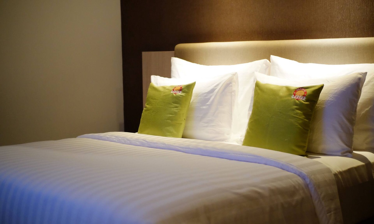 Surabaya Hotel | Hotel Dafam Pacific Caesar Surabaya