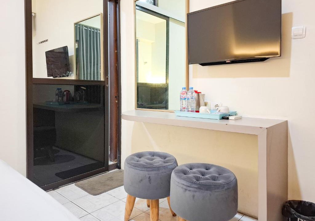 Nganjuk Hotel | Hotel Djaya RedPartner near Alun Alun Nganjuk