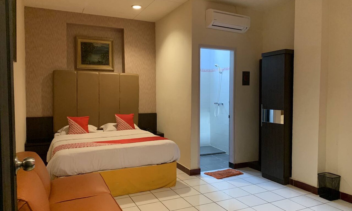 Palopo Hotel | Hotel O Edotel Smkn 5 Palopo Near Bukit punai