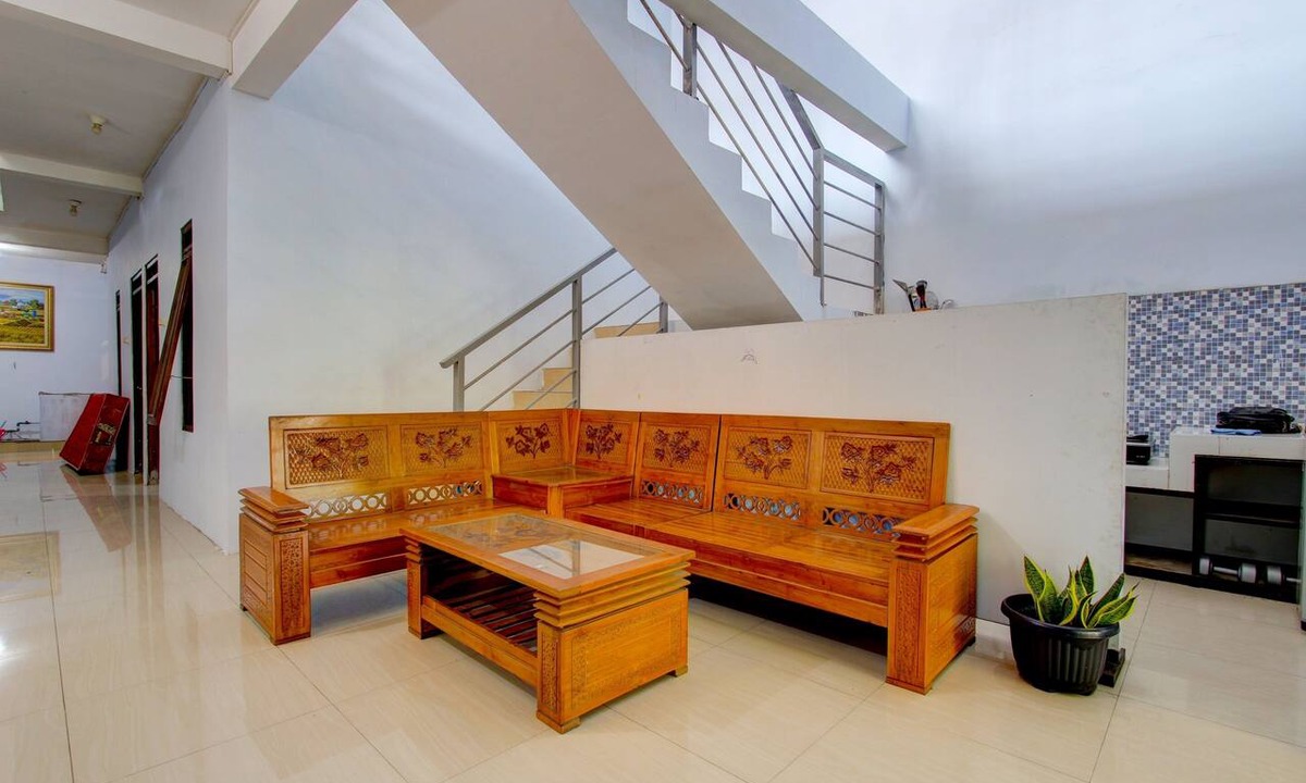 Surakarta Hotel | Hotel O Griya Kencana Asri Syariah