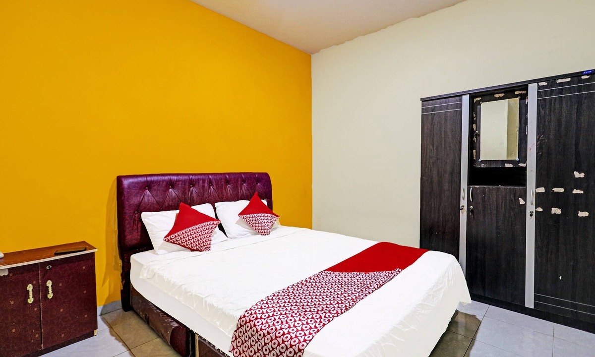 Batam Hotel | Hotel O Hasan House SyariahNearPelabuhan Feri Harbor Bay