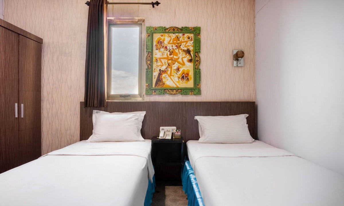 Makassar Hotel | Hotel O Makassar near Losari Beach formerly Ocean View Hotel