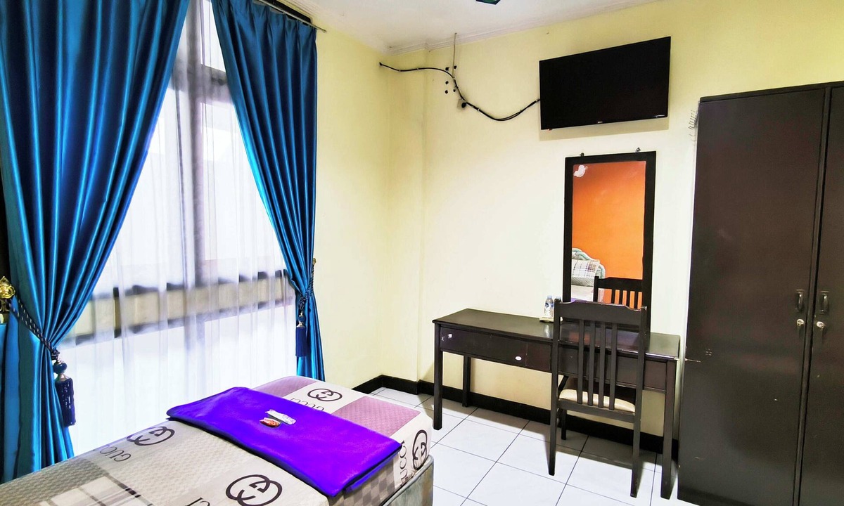Semarang Hotel | Hotel Pattimura powered by Cocotel