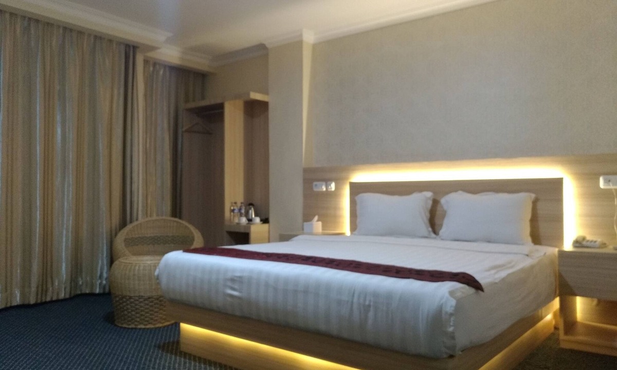 Padang Panjang Hotel | Hotel Rangkayo Basa Padang Panjang