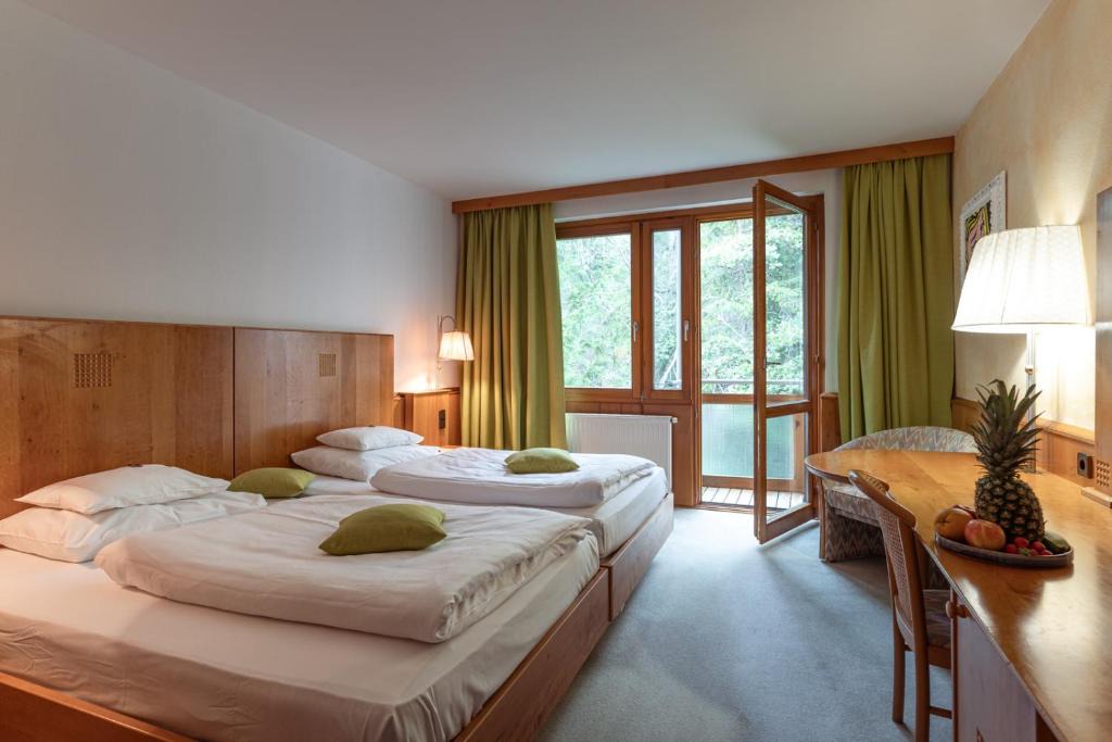 Arnoldstein Hotel | Hotel Restaurant Südrast Dreiländereck