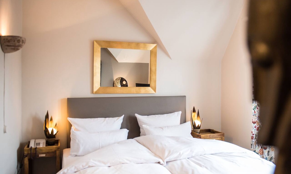 Maximilianeum Hotel | Hotel Ritzi