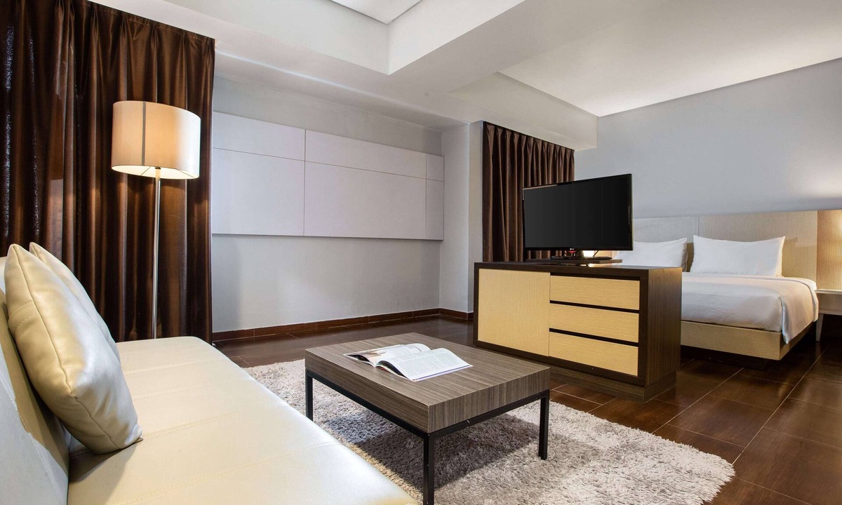 Depok Hotel | Hotel Santika Depok