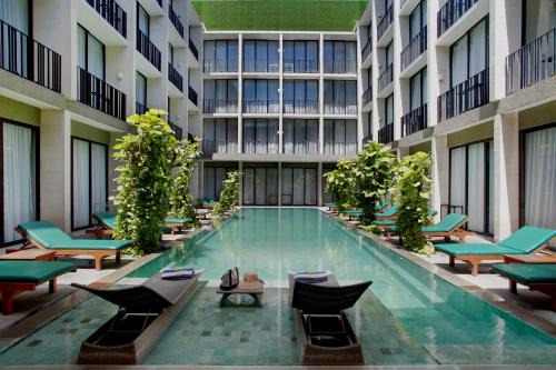 Downtown Kuta Hotel | Hotel Terrace at Kuta