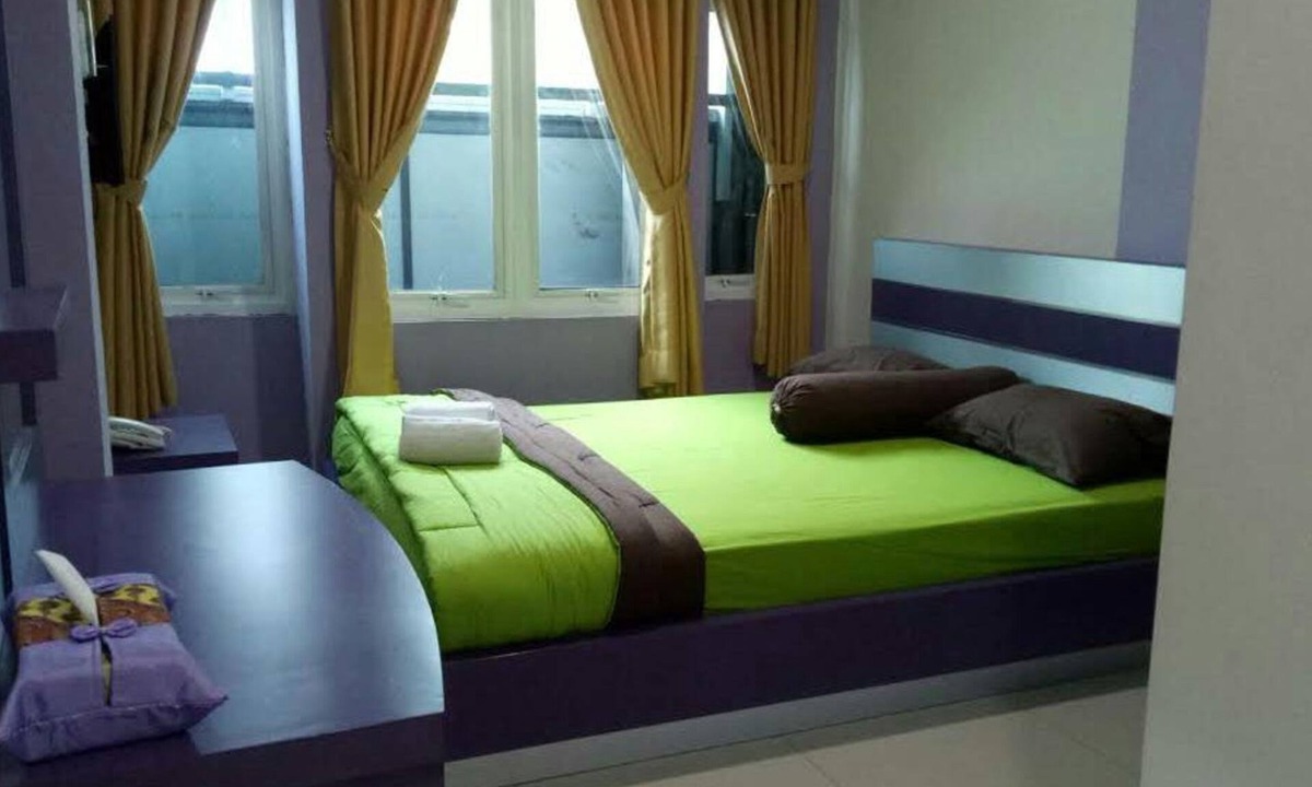 Bekasi Timur Hotel | Hotel Ungu Pas Kangen Bekasi