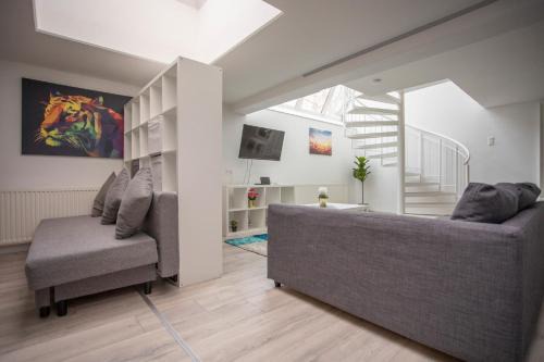 Pradl Apartment | Innsbruck City Center Duplex I 24h self-check-in