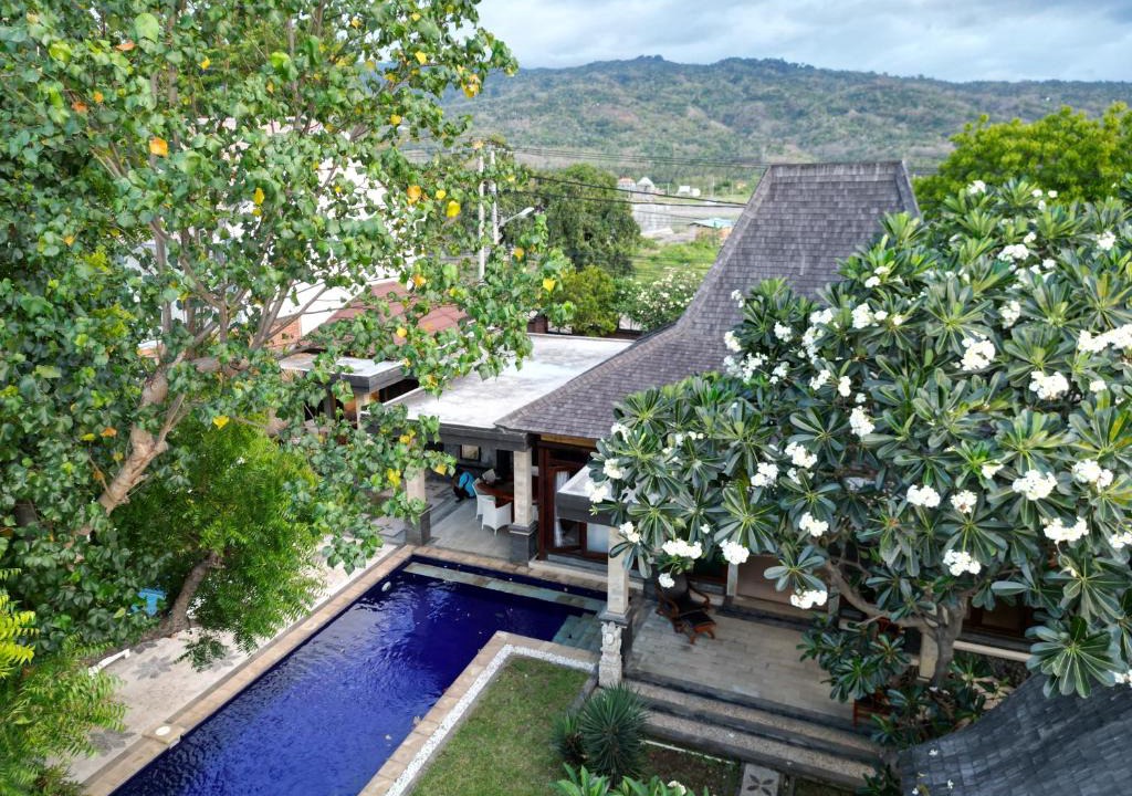 Kaliasem Villa | Joglo On The Beach